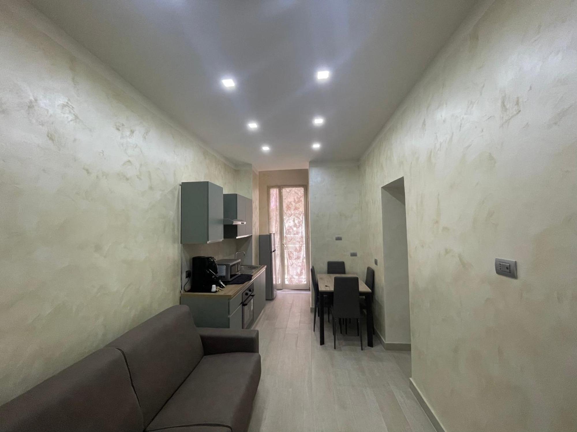 Casa Gold Apartment Наполи Екстериор снимка